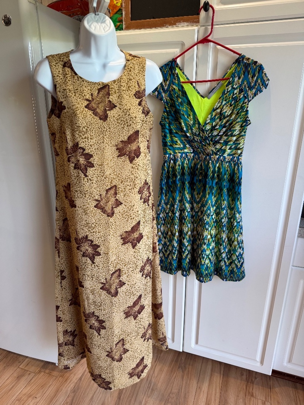 2-Women’s Dresses Size 4 Jennifer Moore and Marc New York Pre-Owned